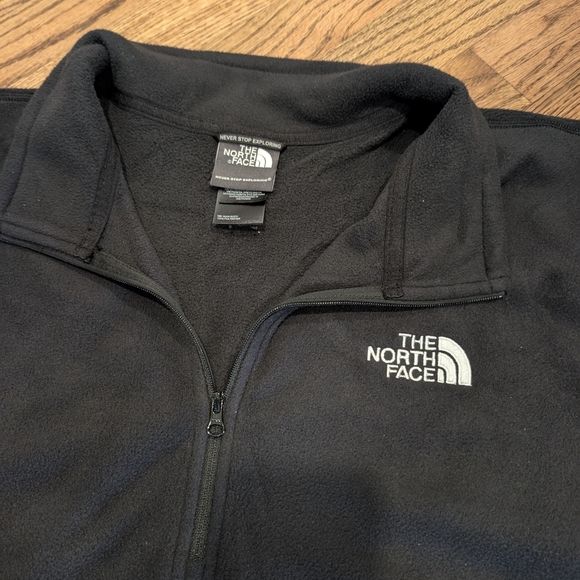 North Face Black Fleece Top (XXL) - Picture 2 of 6